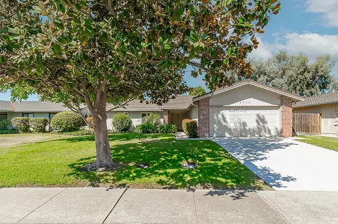 5713 Turtle Valley Dr, Stockton, CA 95207