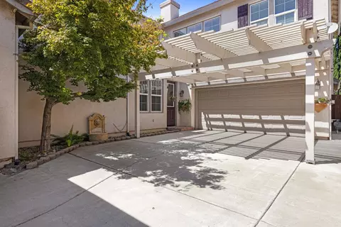 Exterior - 2905 Funston Ct, Tracy, CA 95377 photo 7 of 12