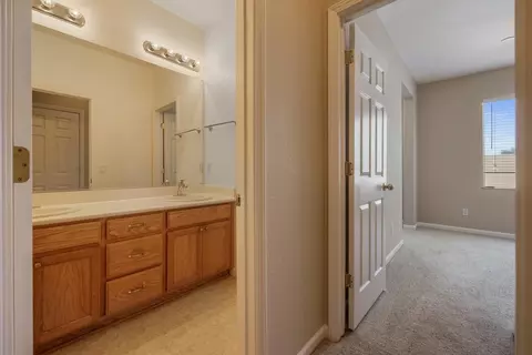 Entry Way - 2905 Funston Ct, Tracy, CA 95377 photo 8 of 10