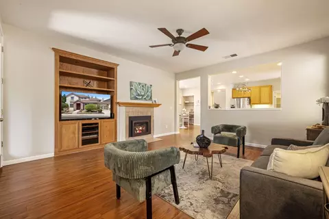 Living - 2905 Funston Ct, Tracy, CA 95377 photo 1 of 2