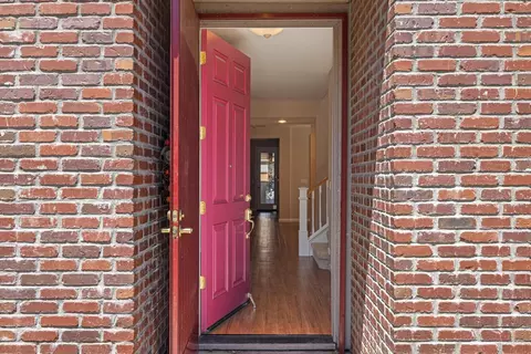 Entry Way - 2905 Funston Ct, Tracy, CA 95377 photo 1 of 10