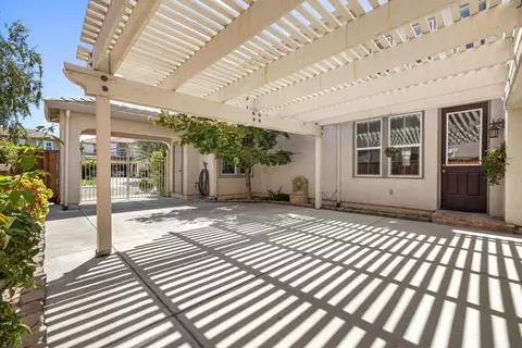Exterior - 2905 Funston Ct, Tracy, CA 95377 photo 6 of 12