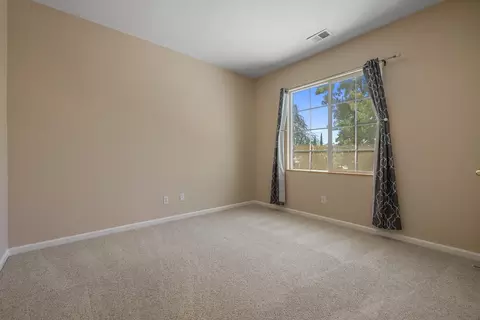 Bedroom - 2905 Funston Ct, Tracy, CA 95377 photo 2 of 6