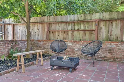 Exterior - 1268 8th Ave, Sacramento, CA 95818 photo 8 of 23