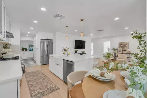 Kitchen - 1268 8th Ave, Sacramento, CA 95818 photo 3 of 7
