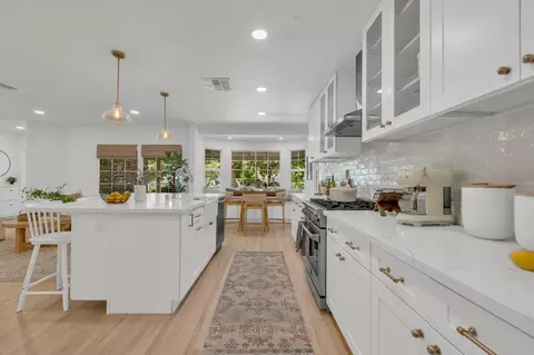 Kitchen - 1268 8th Ave, Sacramento, CA 95818 photo 7 of 7