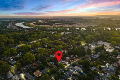 View/Area - 1268 8th Ave, Sacramento, CA 95818 photo 3 of 4