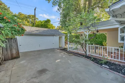 Exterior - 1268 8th Ave, Sacramento, CA 95818 photo 10 of 23