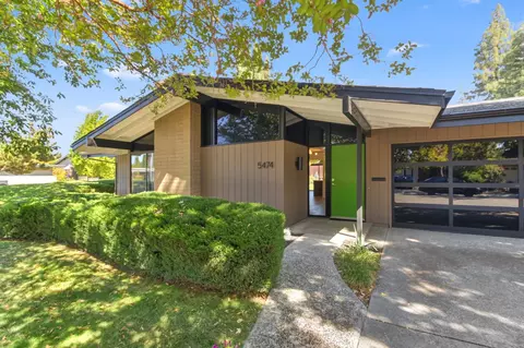 5474 Wildflower Cir, Carmichael, CA 95608