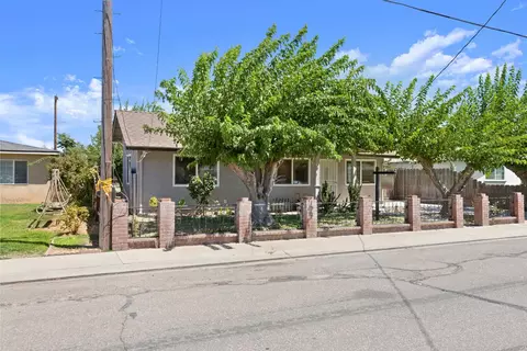 Exterior - 2100 3rd St, Hughson, CA 95326 photo 3 of 9