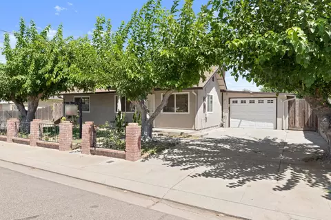 Exterior - 2100 3rd St, Hughson, CA 95326 photo 2 of 9