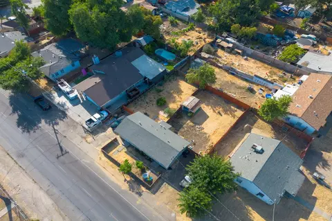 View/Area - 2612 E Harding Way, Stockton, CA 95205 photo 8 of 8