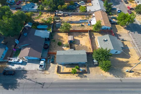 View/Area - 2612 E Harding Way, Stockton, CA 95205 photo 2 of 8