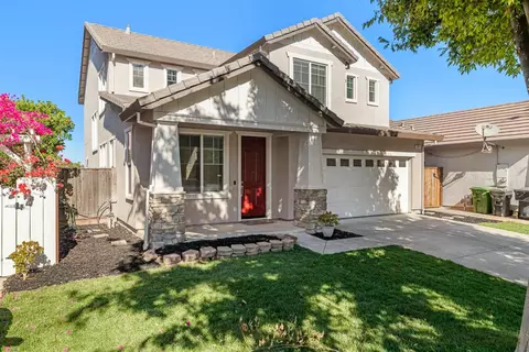Exterior - 1011 Kennedy Pl, Tracy, CA 95377 photo 4 of 11