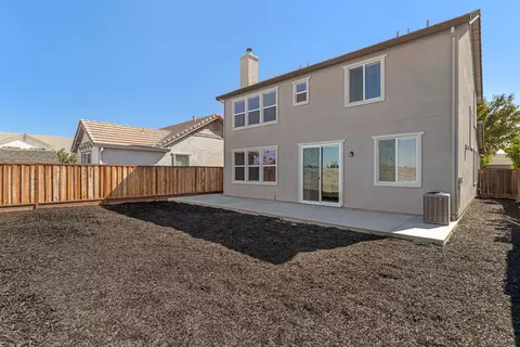 Exterior - 1011 Kennedy Pl, Tracy, CA 95377 photo 10 of 11
