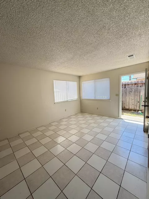 1014 Santa Fe Ave, Modesto, CA 95351 photo 15