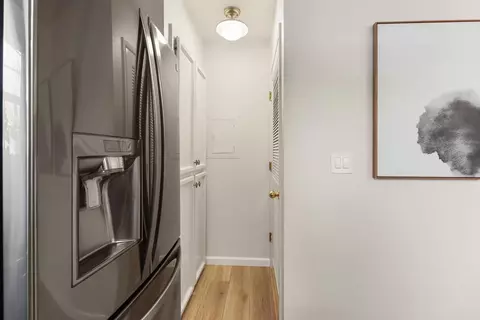 Entry Way - 3928 Park Circle Ln #C, Carmichael, CA 95608 photo 3 of 3