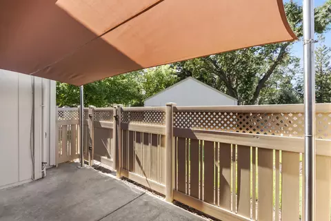 Exterior - 3928 Park Circle Ln #C, Carmichael, CA 95608 photo 5 of 17