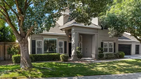 Exterior - 3632 Northern Dancer Dr, Modesto, CA 95355 photo 4 of 13