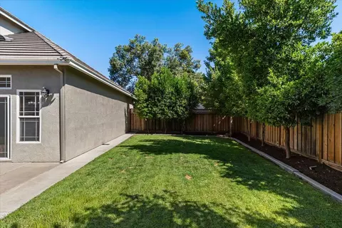 Exterior - 3632 Northern Dancer Dr, Modesto, CA 95355 photo 12 of 13