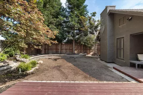 Exterior - 3213 Lakeshore Ct, Modesto, CA 95355 photo 17 of 17