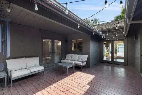 Exterior - 3213 Lakeshore Ct, Modesto, CA 95355 photo 7 of 17