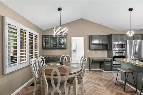 Dining - 3213 Lakeshore Ct, Modesto, CA 95355 photo 3 of 3