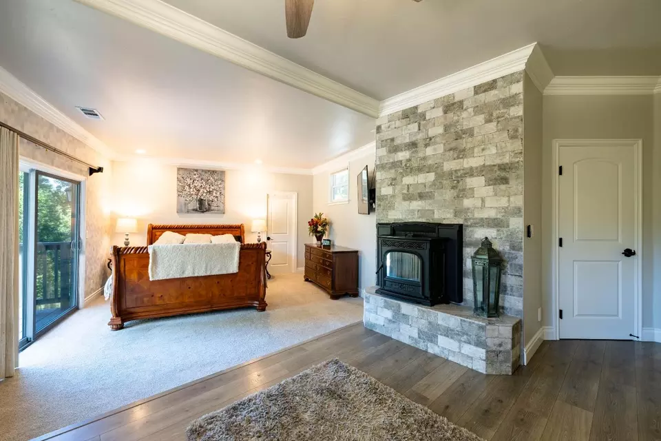Bedroom - 5312 Tall Oak Ln, Fair Oaks, CA 95628 photo 3 of 5