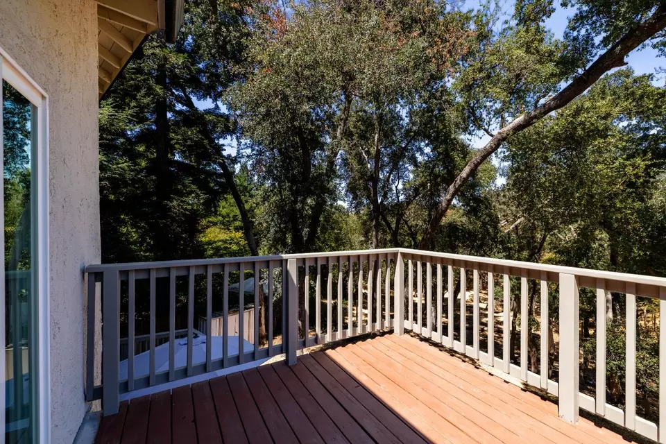 Exterior - 5312 Tall Oak Ln, Fair Oaks, CA 95628 photo 6 of 18
