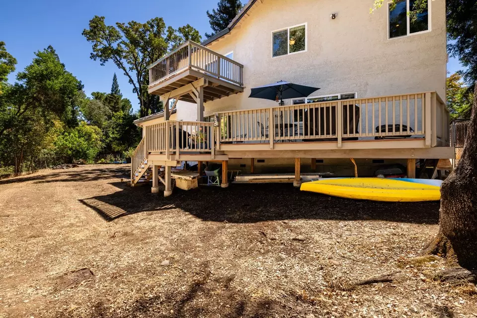 Exterior - 5312 Tall Oak Ln, Fair Oaks, CA 95628 photo 15 of 18