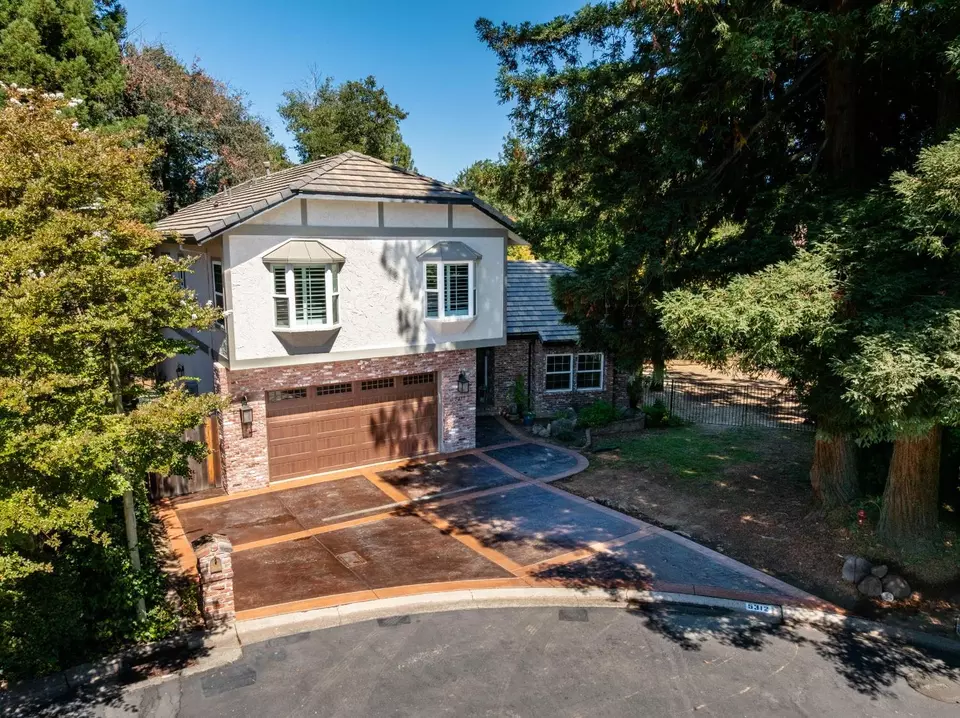 Exterior - 5312 Tall Oak Ln, Fair Oaks, CA 95628 photo 3 of 18