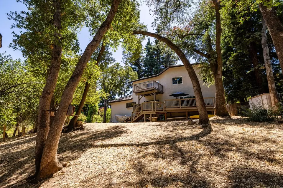 Exterior - 5312 Tall Oak Ln, Fair Oaks, CA 95628 photo 17 of 18