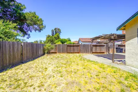 Exterior - 732 Windward Dr, Rodeo, CA 94572 photo 5 of 6