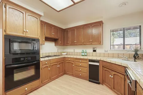 151 Rivergate Pl, Lodi, CA 95240 photo 11