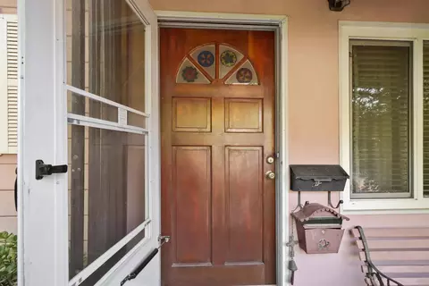 909 Eureka Ave, Davis, CA 95616 photo 3
