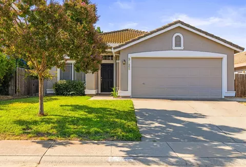9128 Devon Crest Way, Elk Grove, CA 95624
