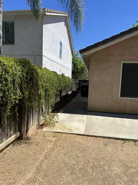 Exterior - 321 Condor Ct, Patterson, CA 95363 photo 5 of 5