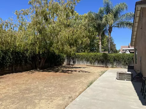 Exterior - 321 Condor Ct, Patterson, CA 95363 photo 6 of 6