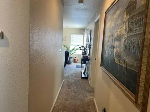 Entry Way - 321 Condor Ct, Patterson, CA 95363 photo 2 of 2