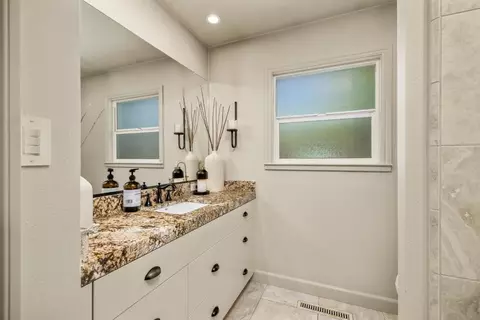 1028 Springfield Way, Modesto, CA 95355 photo 16
