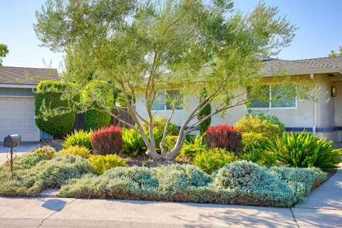 1028 Springfield Way, Modesto, CA 95355 photo 32