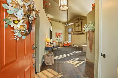 305 Van Dyken Way, Ripon, CA 95366 photo 3