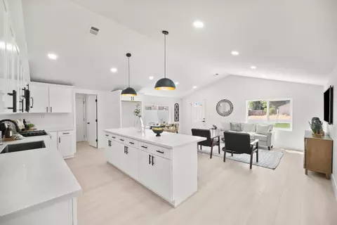 5317 North Ave, Carmichael, CA 95608 photo 11