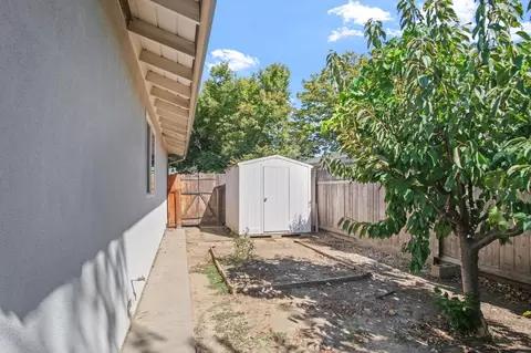 1141 Spring Creek Dr, Modesto, CA 95355 photo 22