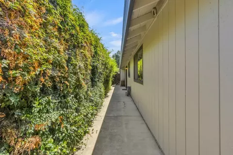 3200 Cabriolet Ct, Carmichael, CA 95608 photo 39