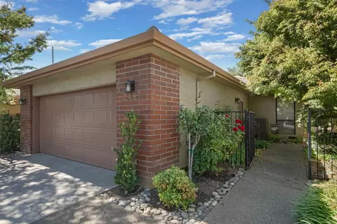 Exterior - 2487 Macarthur Pkwy, Lodi, CA 95242 photo 4 of 16