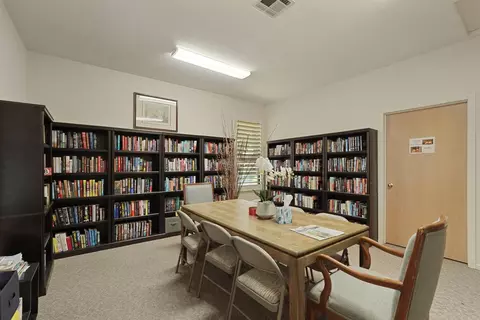 View/Area - 2487 Macarthur Pkwy, Lodi, CA 95242 photo 2 of 2