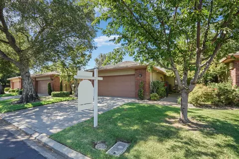 Exterior - 2487 Macarthur Pkwy, Lodi, CA 95242 photo 3 of 16