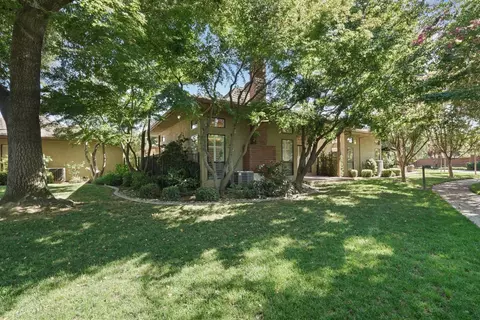 Exterior - 2487 Macarthur Pkwy, Lodi, CA 95242 photo 9 of 16