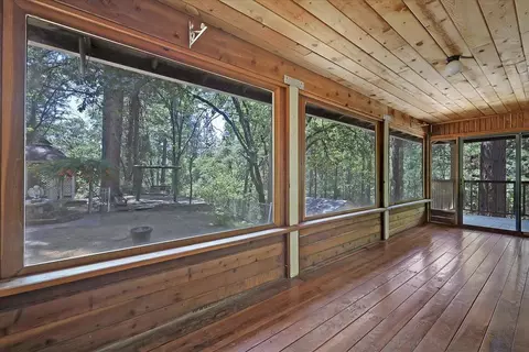 Exterior - 12986 S Mack Rd, Grass Valley, CA 95949 photo 3 of 33